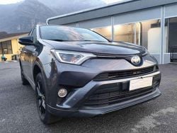 Grigio Usata 2017 Toyota RAV4 Hybrid Active SUV | 15.900 € (Ottimo prezzo)