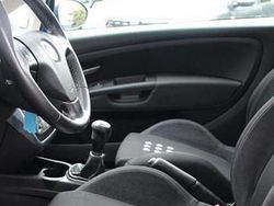 Nero Usata 2013 Fiat Grande Punto Sport Due volumi | 3200 € (Buon prezzo)