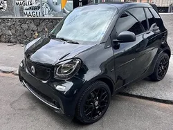 Nero Usata 2019 Smart ForTwo Cabrio Passion Cabrio | 15.990 € (Buon prezzo)
