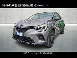 Grigio scuro Usata 2022 Renault Captur Rive Gauche SUV | 17.900 € (Buon prezzo)