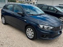 Blu Usata 2017 Fiat Tipo Tre volumi | 6900 € (Ottimo prezzo)