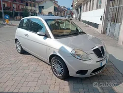 Argento Usata 2008 Lancia Ypsilon Due volumi | 2900 € (Ottimo prezzo)