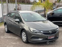 Grigio Usata 2019 Opel Astra Innovation Station wagon | 9999 € (Ottimo prezzo)