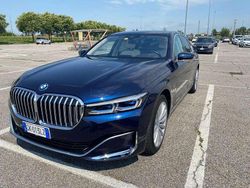 Usata 2022 BMW 745e Luxury Line Tre volumi | 54.900 €