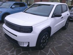 Bronzo Nuova 2025 Fiat Grande Panda Icon Due volumi | 17.200 € (Super prezzo)