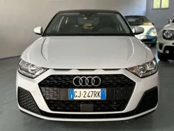 Bicolore Usata 2019 Audi A1 Sportback Ambiente Due volumi | 16.900 € (Buon prezzo)