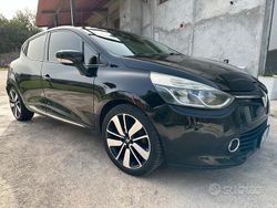 Nero Usata 2013 Renault Clio IV Tre volumi | 4900 € (Cara)