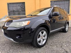 Nero Usata 2007 Mitsubishi Outlander Intense SUV | 2500 € (Buon prezzo)