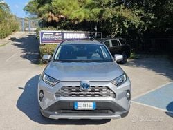 Grigio Usata 2020 Toyota RAV4 Hybrid SUV | 26.000 € (Buon prezzo)