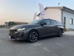 Grigio Usata 2022 Peugeot 308 Allure Station wagon | 21.900 € (Cara)
