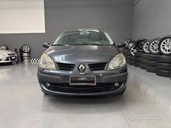 Grigio Usata 2007 Renault Grand Scénic II Exception Monovolume | 2600 €