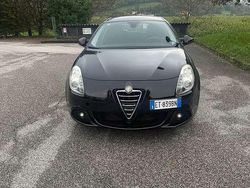 Nero Usata 2013 Alfa Romeo Giulietta Exclusive Due volumi | 6500 € (Buon prezzo)