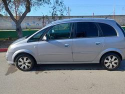Grigio Usata 2008 Opel Meriva Monovolume | 500 € (Super prezzo)