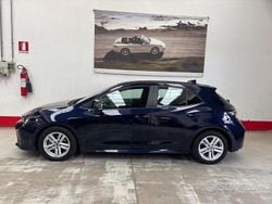 Blu Usata 2022 Toyota Corolla Business Edition Tre volumi | 14.800 € (Ottimo prezzo)
