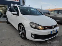 Bianco Usata 2009 VW Golf VI GTI Tre volumi | 10.900 € (Buon prezzo)