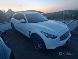 Usata 2010 Infiniti QX70 SUV | 18.300 €