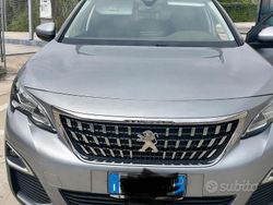 Grigio Usata 2019 Peugeot 3008 SUV | 16.000 €