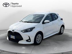 Bianco Usata 2023 Toyota Yaris Hybrid Active Tre volumi | 16.500 € (Ottimo prezzo)