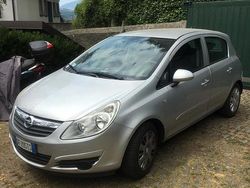 Usata 2007 Opel Corsa Tre volumi | 2850 € (Buon prezzo)