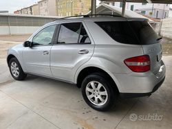 Grigio Usata 2007 Mercedes ML350 SUV | 11.200 €