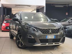 Grigio Usata 2020 Peugeot 5008 GT-line Tre volumi | 17.990 € (Buon prezzo)