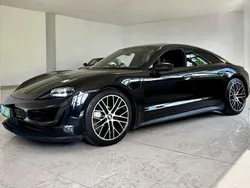 Nero Usata 2022 Porsche Taycan 4S Tre volumi | 60.000 € (Ottimo prezzo)