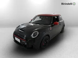 Midnight black metallizzato Usata 2023 Mini John Cooper Works Due volumi | 34.400 € (Buon prezzo)