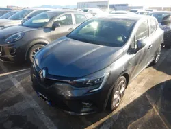 Grigio Usata 2022 Renault Clio V Business Tre volumi | 12.000 € (Buon prezzo)
