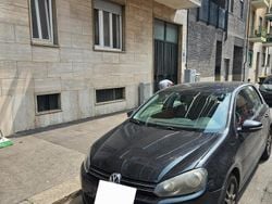 Nero Usata 2012 VW Golf VI Tre volumi | 6000 € (Buon prezzo)