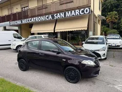 Viola Usata 2014 Lancia Ypsilon S Due volumi | 6300 € (Buon prezzo)