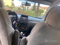 Nero Usata 2003 Citroën C3 Due volumi | 800 €