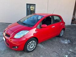 Rosso Usata 2011 Toyota Yaris Sol | 5300 € (Buon prezzo)