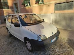 Bianco Usata 2005 Fiat 600 Due volumi | 2000 € (Buon prezzo)