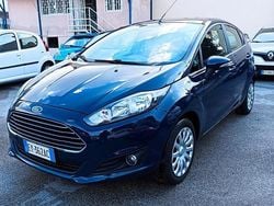Blu Usata 2015 Ford Fiesta Due volumi | 6790 € (Buon prezzo)