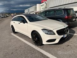 Bianco Usata 2015 Mercedes CLS350 AMG Station wagon | 18.500 €