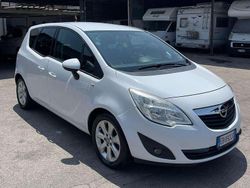 Bianco Usata 2010 Opel Meriva Monovolume | 2799 € (Buon prezzo)