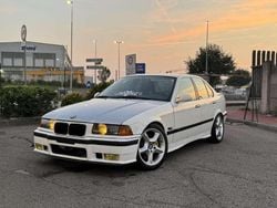 Usata 1992 BMW 316 Tre volumi | 8900 €