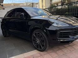 Nero Usata 2020 Porsche Cayenne SUV | 68.500 € (Buon prezzo)