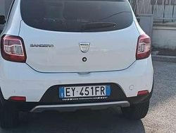 Usata 2015 Dacia Sandero Stepway Due volumi | 7000 € (Buon prezzo)