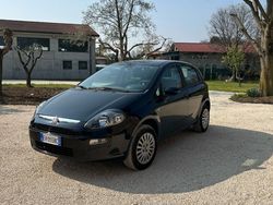 Usata 2011 Fiat Punto Due volumi | 3500 € (Buon prezzo)