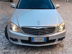 Grigio Usata 2007 Mercedes C200 Tre volumi | 4500 €