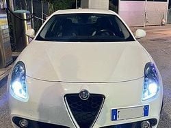 Bianco Usata 2016 Alfa Romeo Giulietta Tre volumi | 10.499 € (Super prezzo)