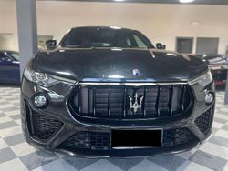 Nero metallizzato Usata 2019 Maserati Levante SUV | 37.000 € (Buon prezzo)