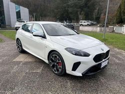 Bianco Usata 2025 BMW 118 M Sport Due volumi | 38.500 € (Buon prezzo)