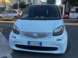 Arancione Usata 2015 Smart ForTwo Coupé Passion Due volumi | 8000 € (Buon prezzo)