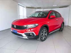 Rosso Usata 2023 Fiat Tipo Cross Tre volumi | 15.900 € (Buon prezzo)