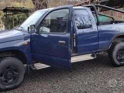 Blu Usata 2000 Toyota HiLux Pick-up | 11.000 € (Buon prezzo)