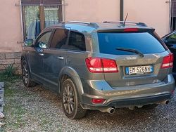 Grigio Usata 2013 Fiat Freemont SUV | 7900 € (Cara)
