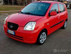Grigio Usata 2007 Kia Picanto Spirit Due volumi | 2200 € (Buon prezzo)