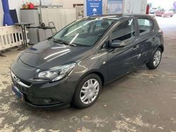 Grigio Usata 2016 Opel Corsa Tre volumi | 8500 € (Buon prezzo)